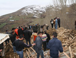 Deprem Türkiye'yi neden yıkıyor?