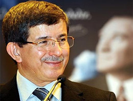 Davutoğlu 4 kişilik büyük listede