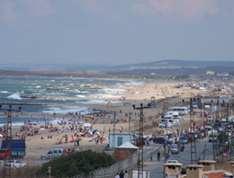 Karaburun Plajı'nda yaz hazırlığı