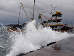 Çanakkale'de ulaşım durdu