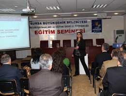 Büyükşehir'de yöneticiler seminer dinledi